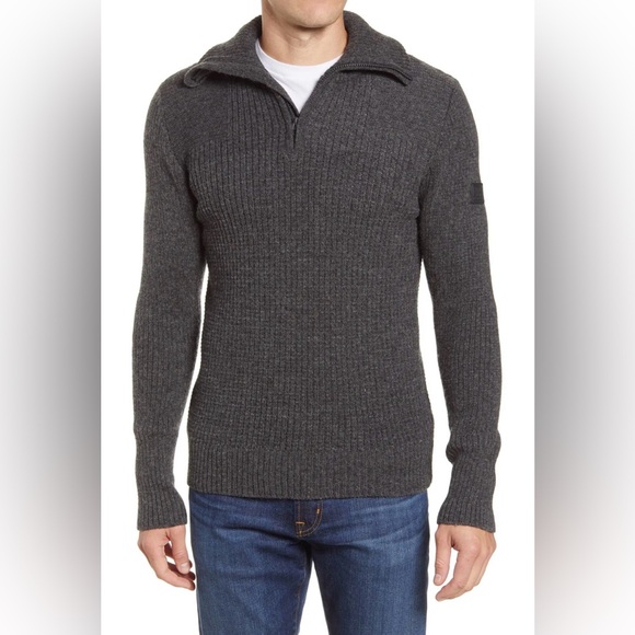 HELLY HANSENMarka Half Zip Wool Sweater Size Medium